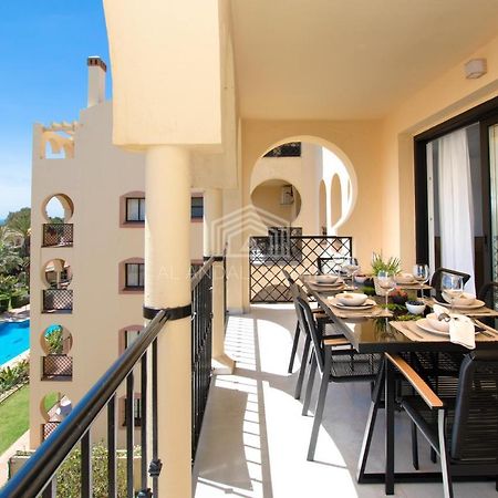 Panoramic Sea Views And Direct Access To The Beach From The Community In Torrenueva Apartment Malaga Bagian luar foto