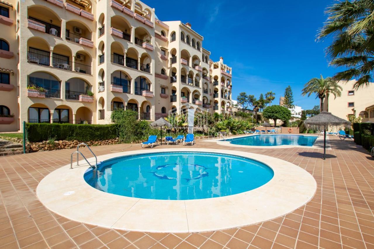 Panoramic Sea Views And Direct Access To The Beach From The Community In Torrenueva Apartment Malaga Bagian luar foto